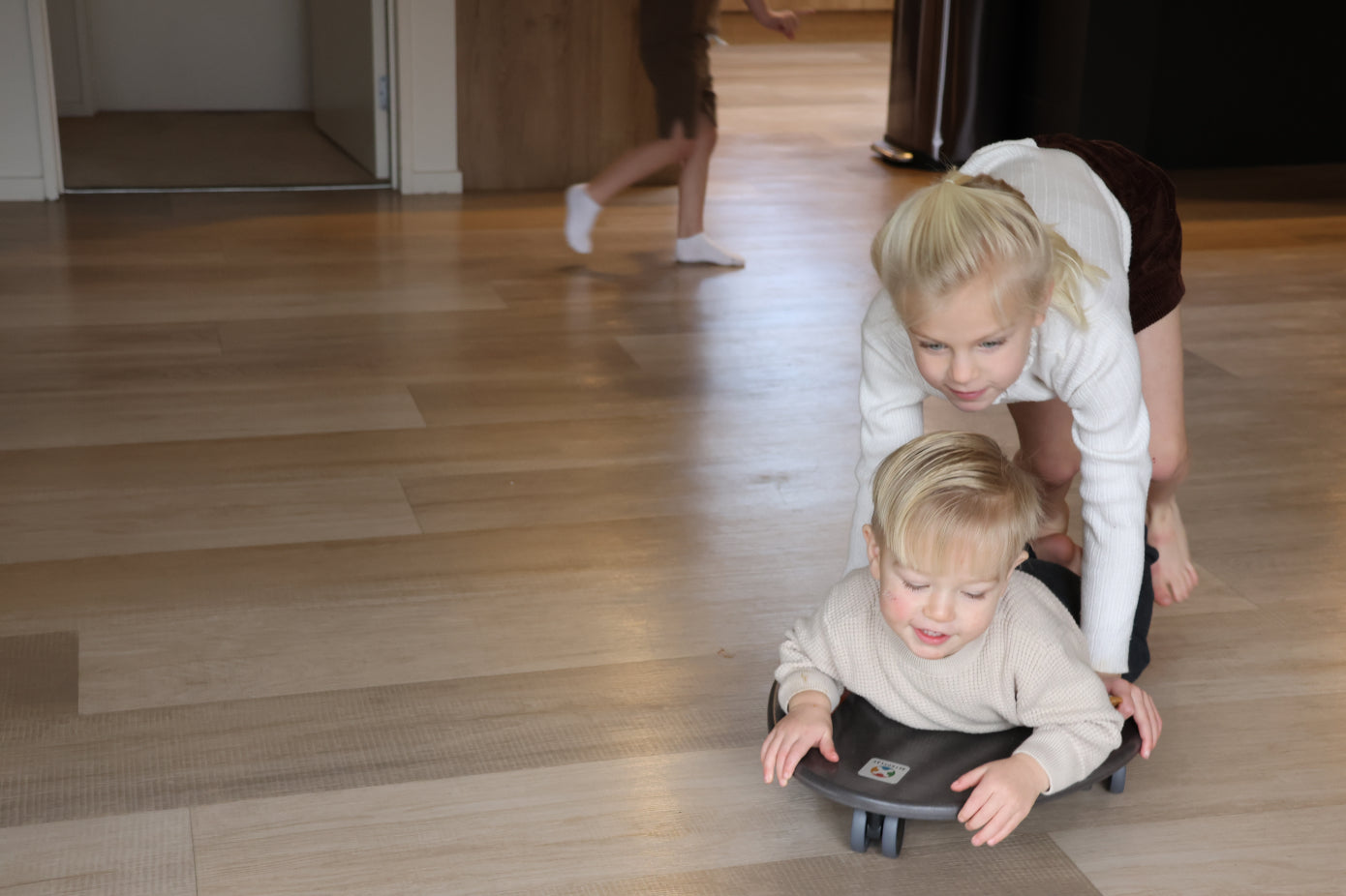 Tummy Shuttle - Scooter Board
